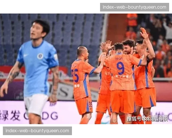 场外故事：保级队球迷自发组织，客场远征为球队筹措经费